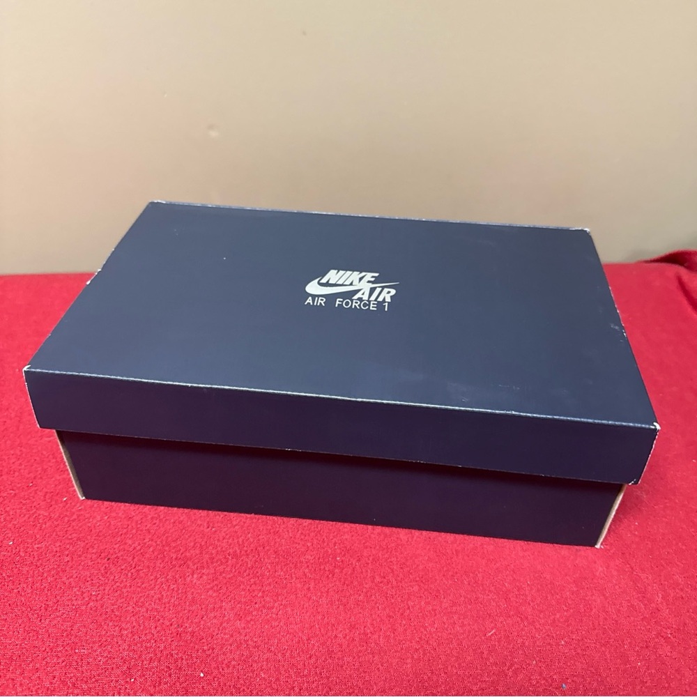 Nike Air AF 1 Empty Shoe Replacement Box 13” X8”X 4.5” Black Silver Tissue